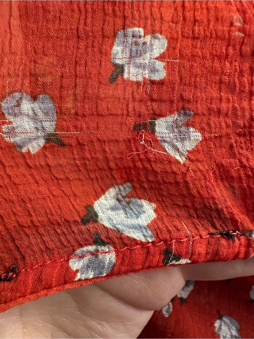Red floral wrap top with bell sleeves - Picture 5 of 5
